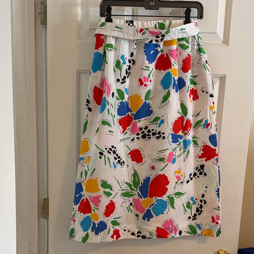 Vintage Women's Sanibel Sport Floral Print Midi Skirt w/ Belt and Pockets, Small
